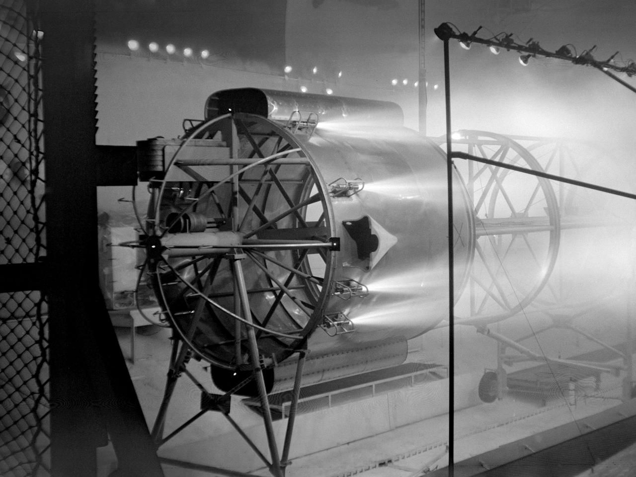 NASA wind tunnel engine 1960s